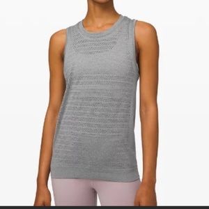 GRAY LULULEMON breeze by muscle top